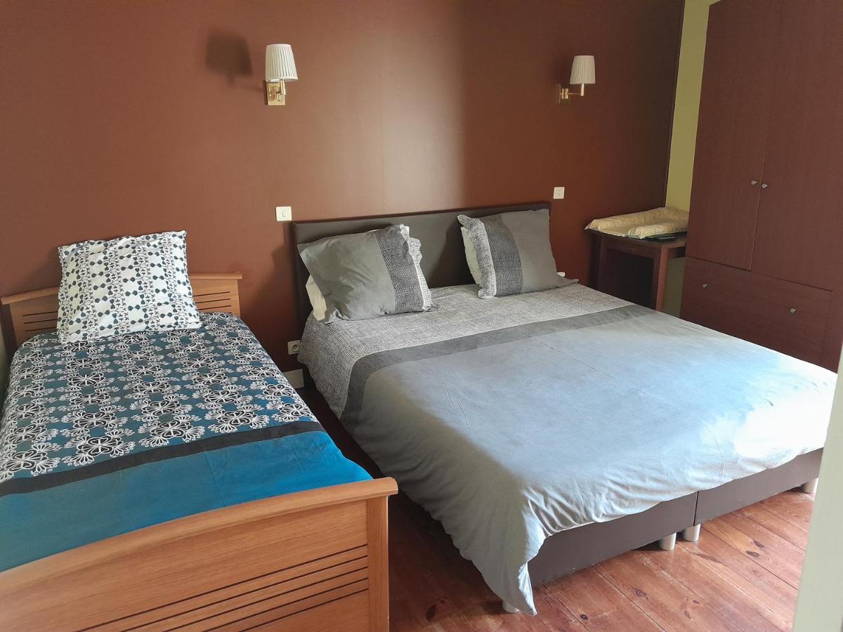 Auberge La Marchadaine Montrollet Екстериор снимка