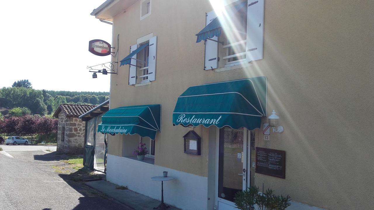 Auberge La Marchadaine Montrollet Екстериор снимка
