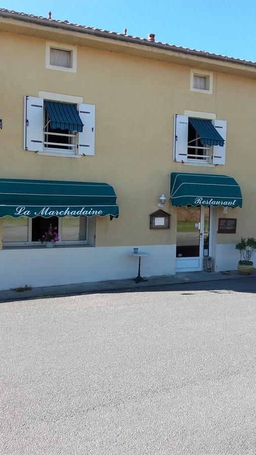 Auberge La Marchadaine Montrollet Екстериор снимка